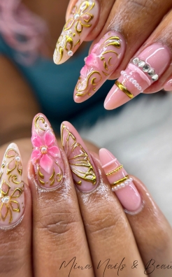 Mina Nails &amp; Beauty 