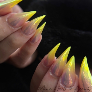 Mina Nails &amp; Beauty 