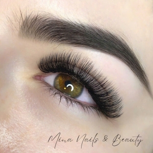 Mina Nails &amp; Beauty 