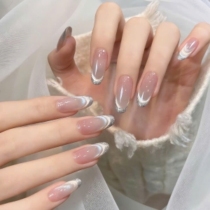 Mina Nails &amp; Beauty 