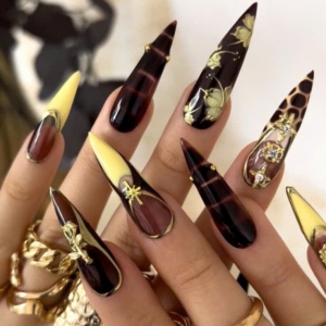 Mina Nails &amp; Beauty 