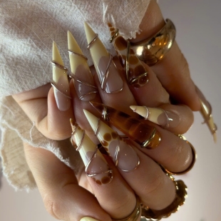 Mina Nails &amp; Beauty 