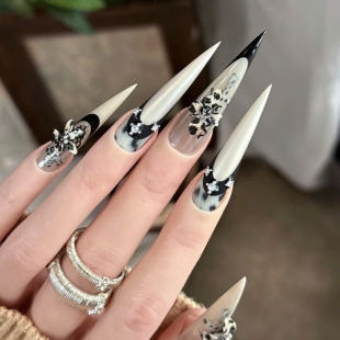 Mina Nails &amp; Beauty 