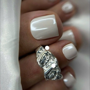Mina Nails &amp; Beauty 