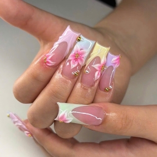 Mina Nails &amp; Beauty 