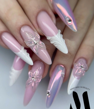 Mina Nails &amp; Beauty 