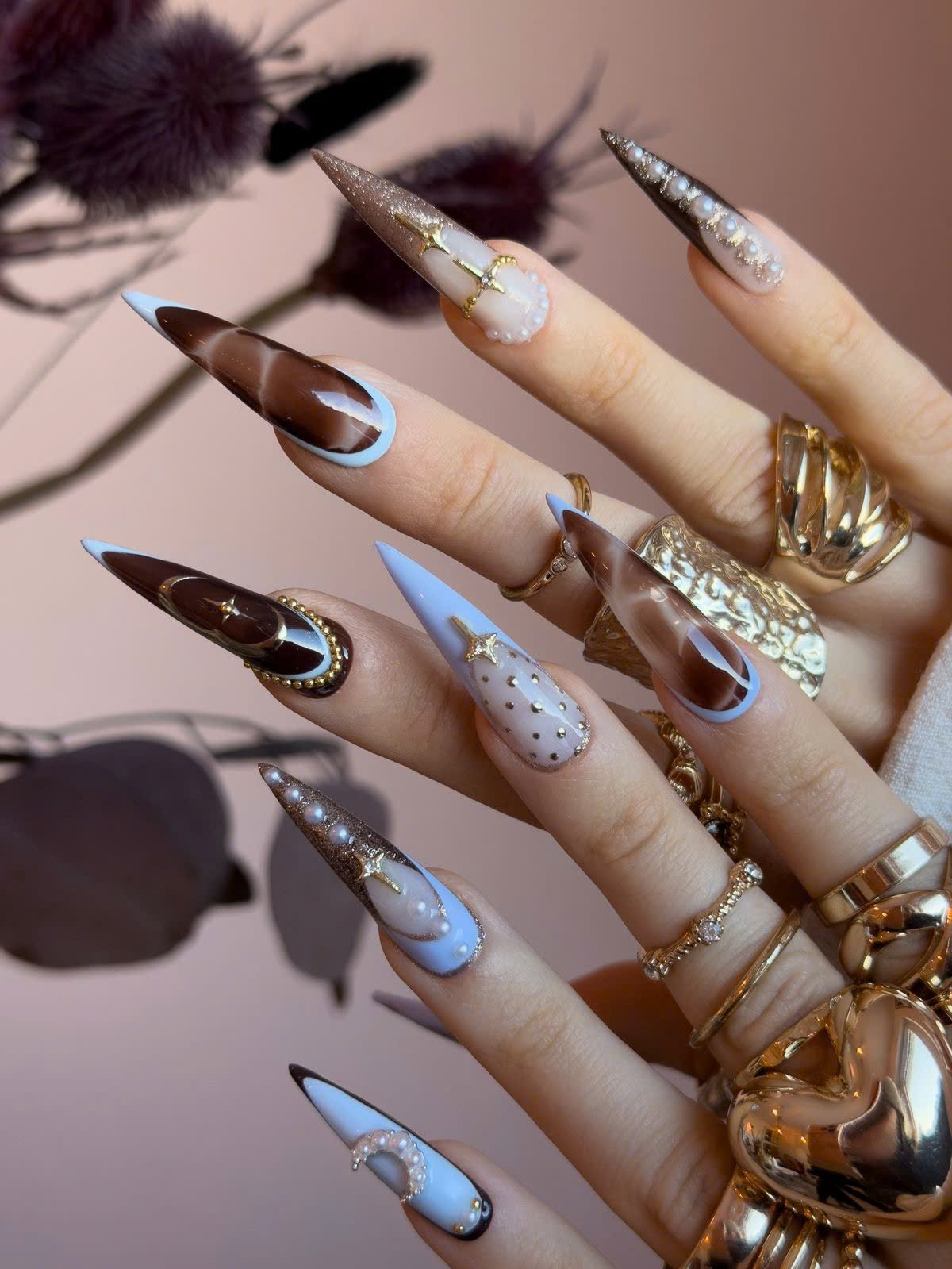 Mina Nails Q1